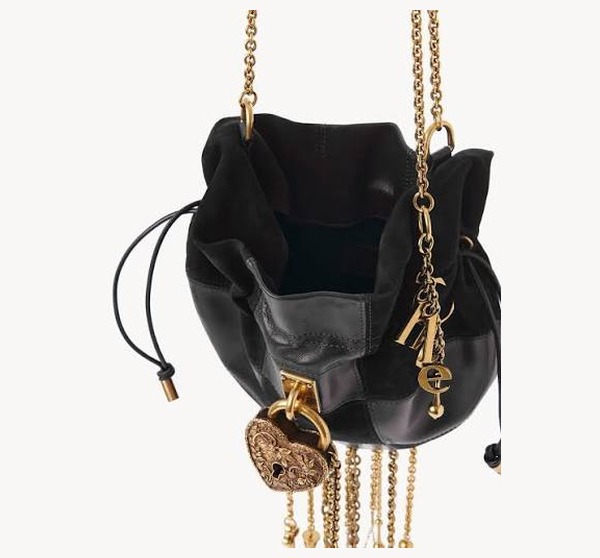 Chloé charm detail